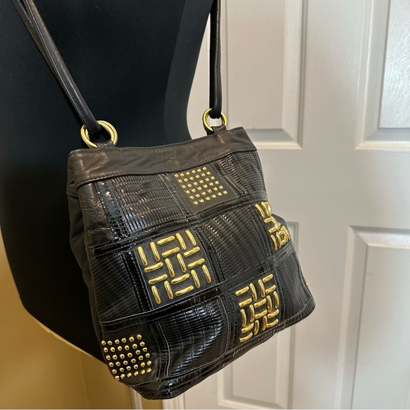 Vintage genuine leather black and gold purse - Picture 6 of 14